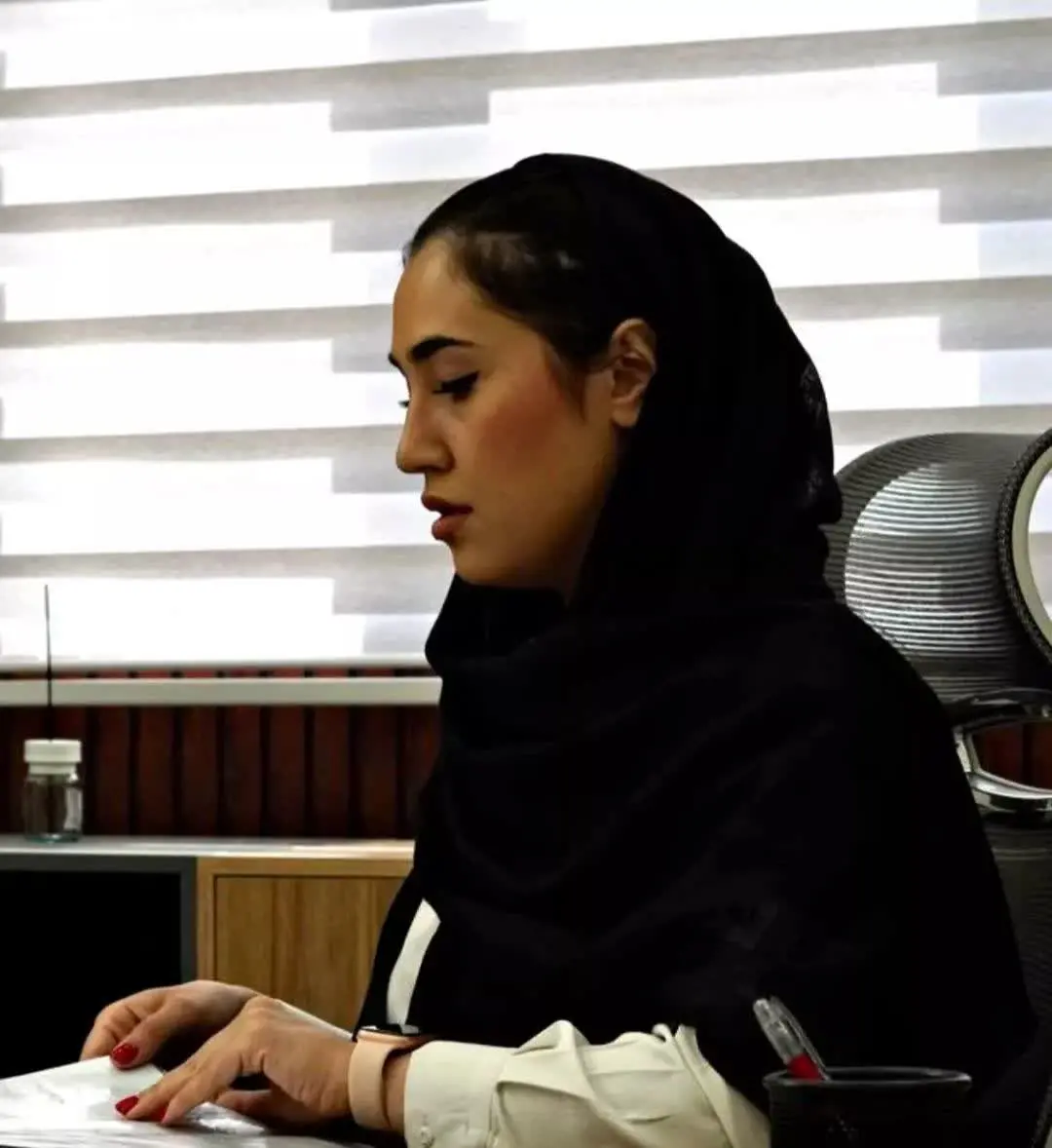 سمانه حسینی